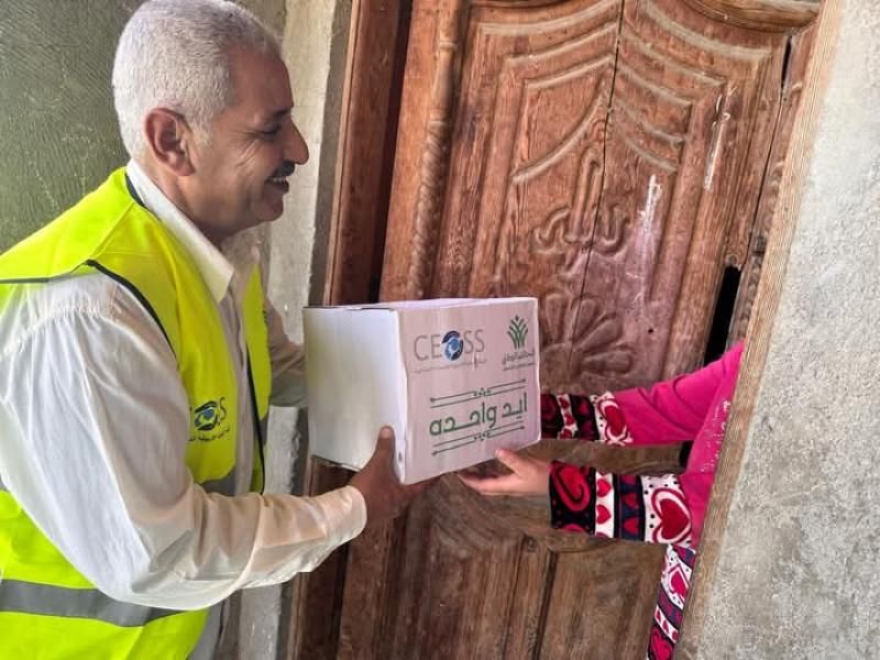 الهيئة القبطية الإنجيلية عضو التحالف الوطني توزع كراتين مواد غذائية على الأسر...