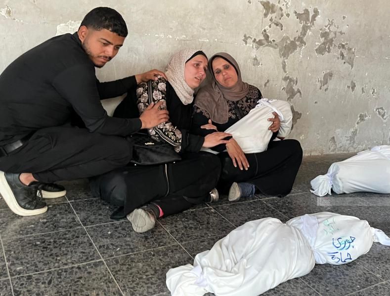 شهداء وجرحى في قصف الاحتلال عيادة للأونروا شمال غزة