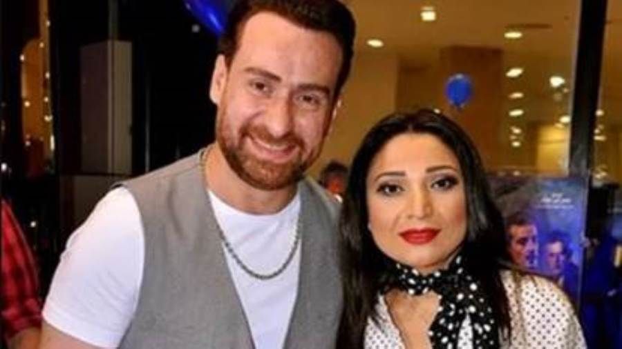 وفاة زوجة الفنان نضال الشافعي بعد أيام من وفاة والدتها