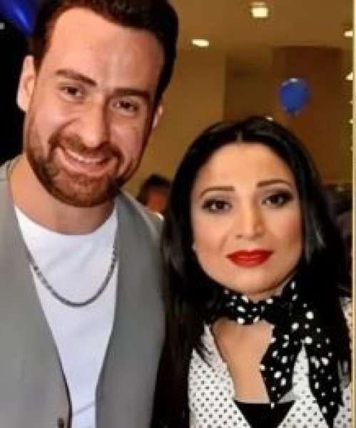تامر شلتوت ينعى زوجة نضال الشافعي
