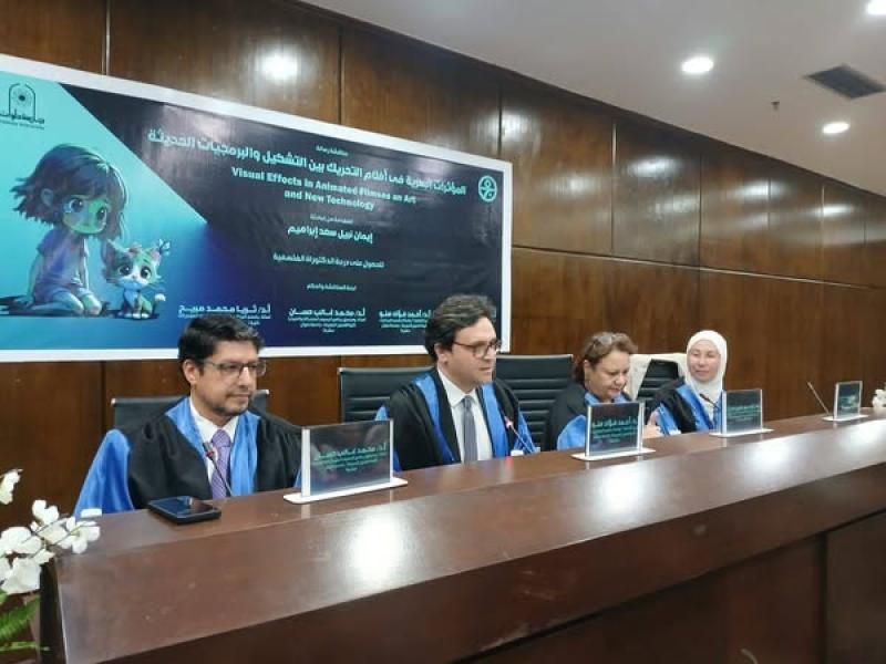 وزير الثقافة يشارك في مناقشة علمية متميزة بمجمع الفنون والثقافة