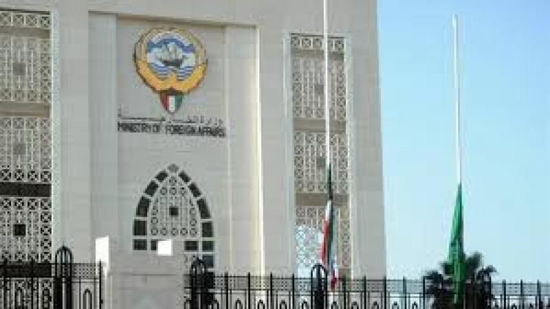 الكويت ترحب باستضافة سلطنة عمان المحادثات بين إيران وأمريكا