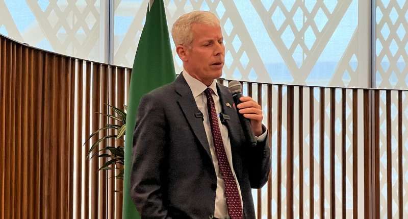 اتفاق مبدئي بين السعودية وأمريكا لتعاون شامل في مجالات الطاقة والتعدين والتقنية...