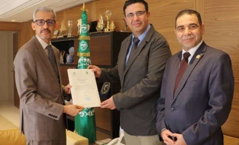 مصر تنهي أزمة جثمان والدة عصام حجي في أمريكا بعد تراشق لفظي