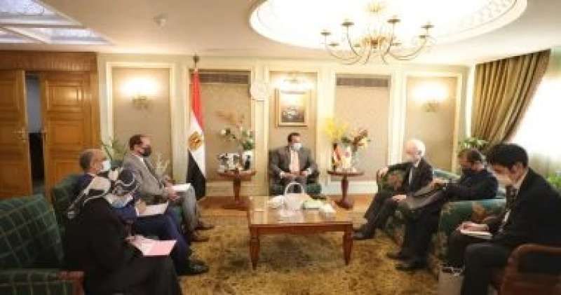 تعزيز التعاون المصري الياباني في التعليم العالي: لقاء مثمر بين وزير التعليم...