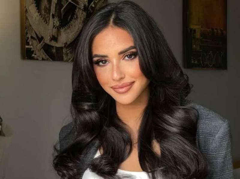 هجوم حاد على آية سماحة وزوجها من الصحفيين... وأشرف زكي يوضح ويعتذر