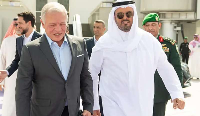 في مشهد مهيب بمطار جدة.. السعودية تودع ملك الأردن بحفاوة