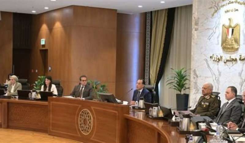 مناهج الذكاء الاصطناعي تدخل الفصول.. والتعليم المصري يخلع عباءة الماضي!