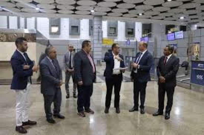 رئيس ”المصرية للمطارات” يقوم بجولات دولية استعدادًا لإطلاق مبنى الركاب (4) بمطار...