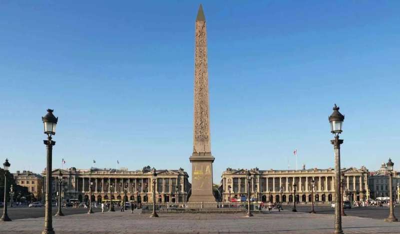 بين الغموض والعلم.. رسائل سرية على المسلة الفرعونية في ساحة الكونكورد