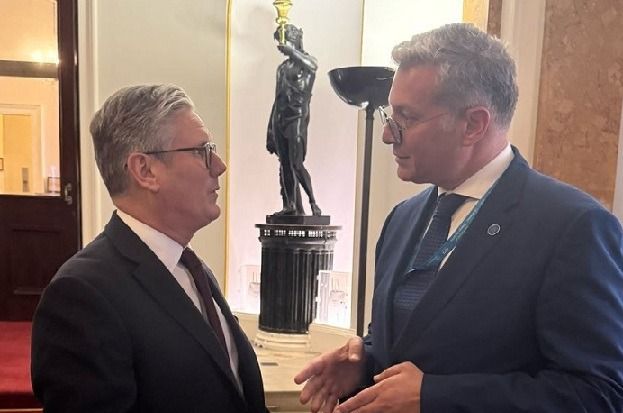 كريم بدوي يبحث مع رئيس الوزراء البريطاني التعاون مع المملكة…