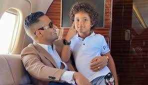 إحالة نجل محمد رمضان للمحاكمة أحالت جهات التحقيق بالجيزة نجل الفنان محمد رمضان إلى محكمة الطفل بتهمة الاعتداء على طفل بالضرب داخل ناد شهير إقرأ المزيد