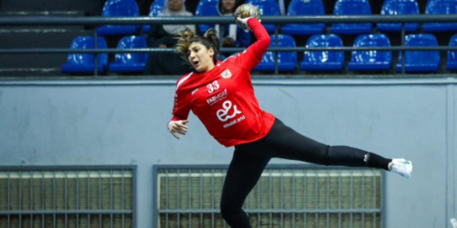 الأهلي يهزم سموحة 25 - 20 ويتوج بلقب كأس مصر لسيدات اليد.. صور