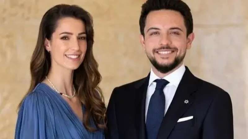 الأمير الحسين بن عبدالله الثاني يهنئ الأميرة رجوة بمناسبة عيد ميلادها