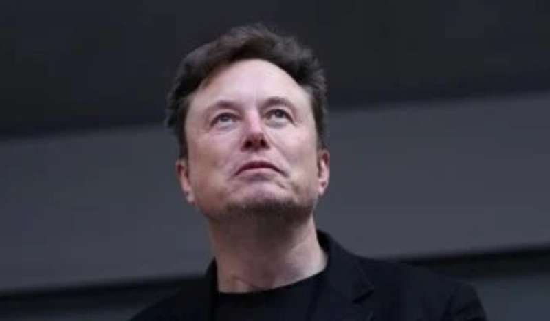 إيلون ماسك عن الروبوتات.. ستصبح جزء أساسي من الطب وتتفوق في العمليات...