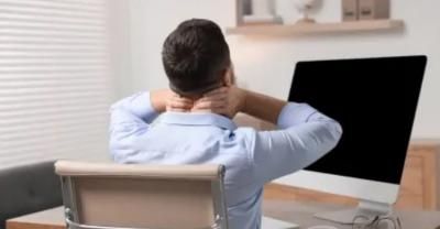 هل تجلس أكثر من 6 ساعات يوميًّا؟ أنت بخطر
