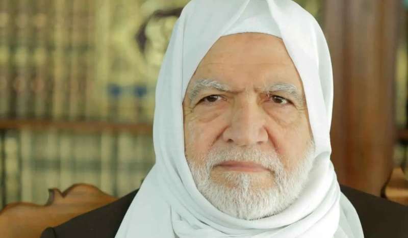 ”مفتي سوريا” يحذر من اندلاع فتنة في البلاد بعد حادث عنيف في...