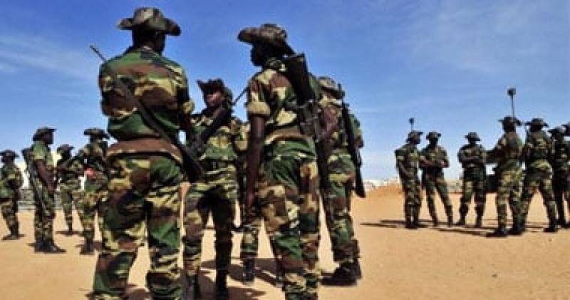 هجوم بطائرات مسيّرة على بورتسودان.. والجيش السوداني يتصدى ويُسقط المسيرات