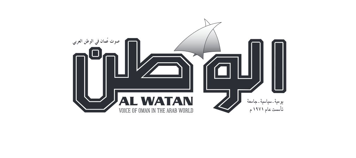 فرنسا تعلن أنها ستطرد دبلوماسيين جزائريين