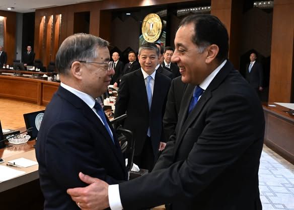 مدبولي: نطمح في استقطاب جزء من استثمارات الصين في أفريقيا…