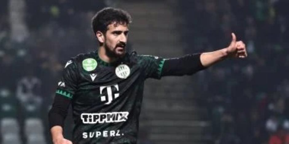 بن رمضان يطير إلى تونس خلال ساعات ويعود للأهلي بعد مباراة فاركو