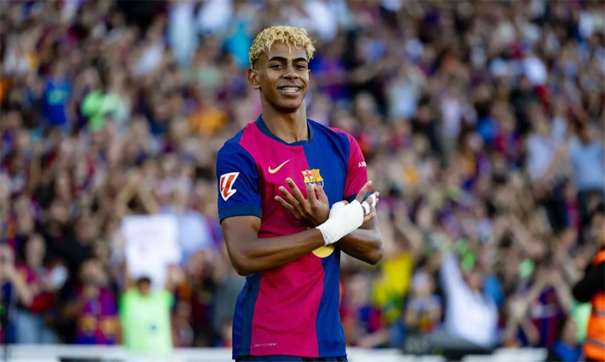 برشلونة يحسم ملف تجديد لامين يامال.. مدة العقد والراتب