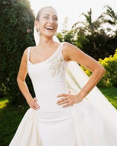 اللقطات الأولى من عقد قران أمينة خليل والمصور أحمد زعتر