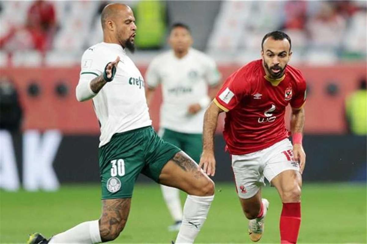 فيليبي ميلو: الأهلي ريال مدريد إفريقيا.. وأي منافس سيواجه صعوبة أمامه