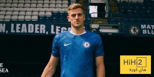 رسميا.. تشيلسي يعلن عن تعاقده مع ليام ديلاب