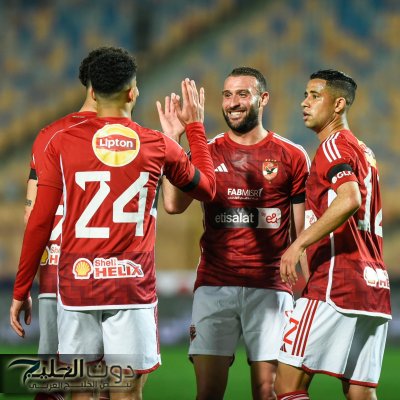 سيبوني امشي.. عملاق الخليج يطلب التعاقد مع نجم الأهلي في صفقة كبرى| الميركاتو ضرب نار