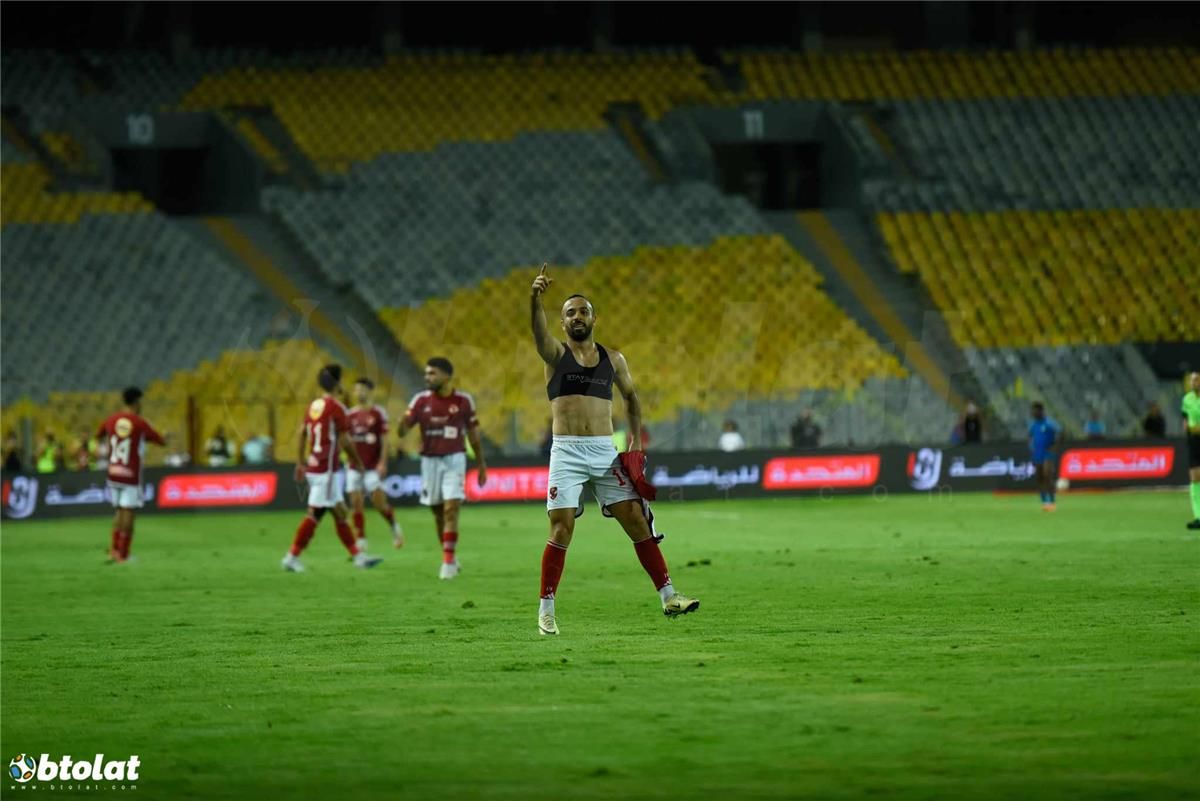 أفشة يوضح موقفه من عروض الرحيل عن الأهلي.. ويوجه رسالة تحدي لـ ميسي