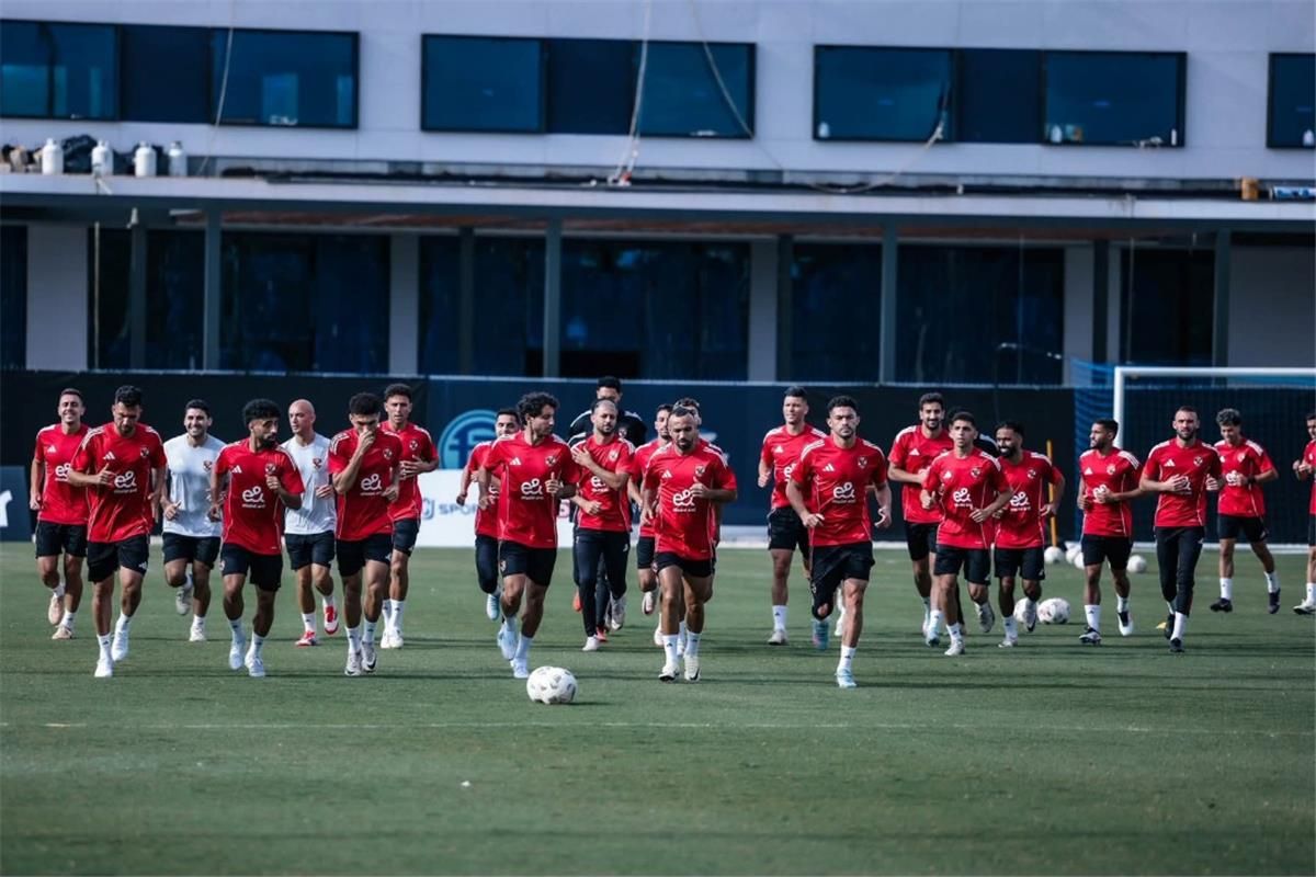 بدلاء الأهلي أمام باتشوكا وديًا.. أول ظهور لـ زيزو و”الثنائي القديم”