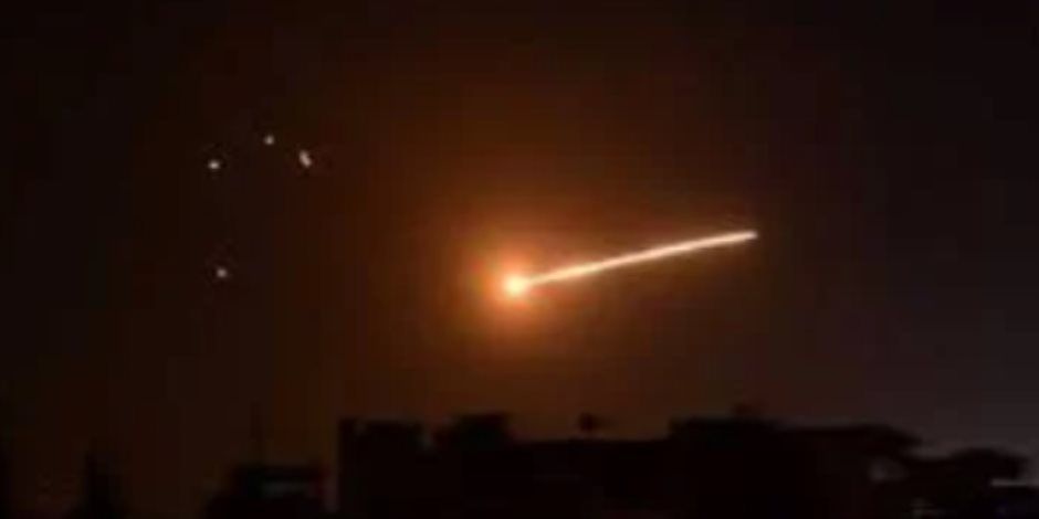 إطلاق صواريخ من غواصات إيرانية باتجاه إسرائيل للمرة الأولى