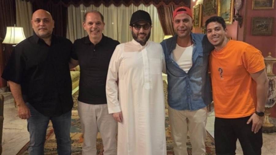 تركي آل الشيخ يروي كواليس زيارته لعادل إمام كشف المستشار تركي آل الشيخ رئيس الهيئة العامة للترفيه بالمملكة العربية السعودية عن قيامه بزيارة للنجم الكبي إقرأ المزيد