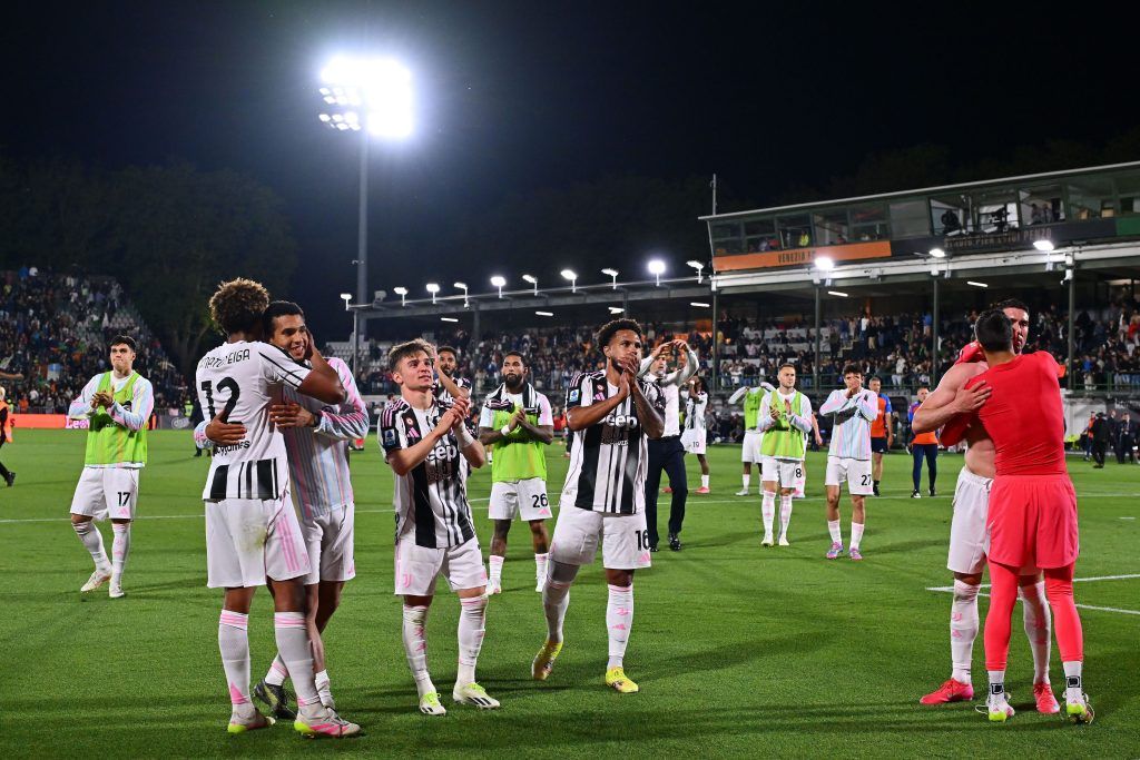 مواني يقود هجوم يوفنتوس.. وربيعة يتصدر تشكيل العين