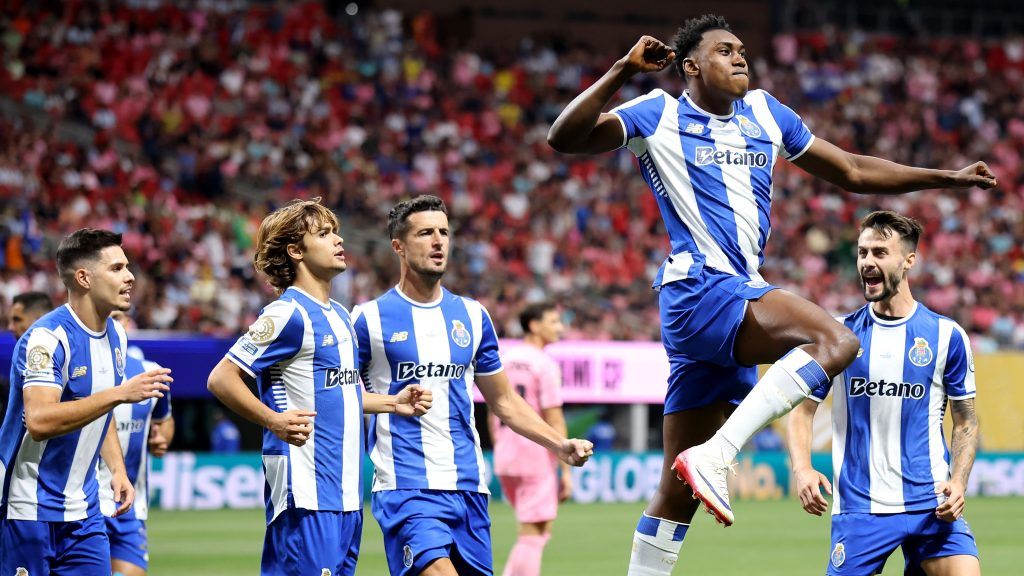 القيمة التسويقية.. لاعب واحد من بورتو يتفوق على الأهلي بأكمله