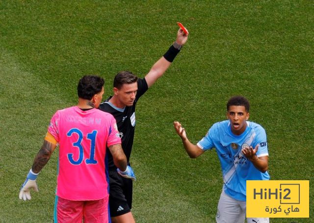 عاجل: الكشف عن عقوبة ريكو لويس بعد طرده ضد الوداد