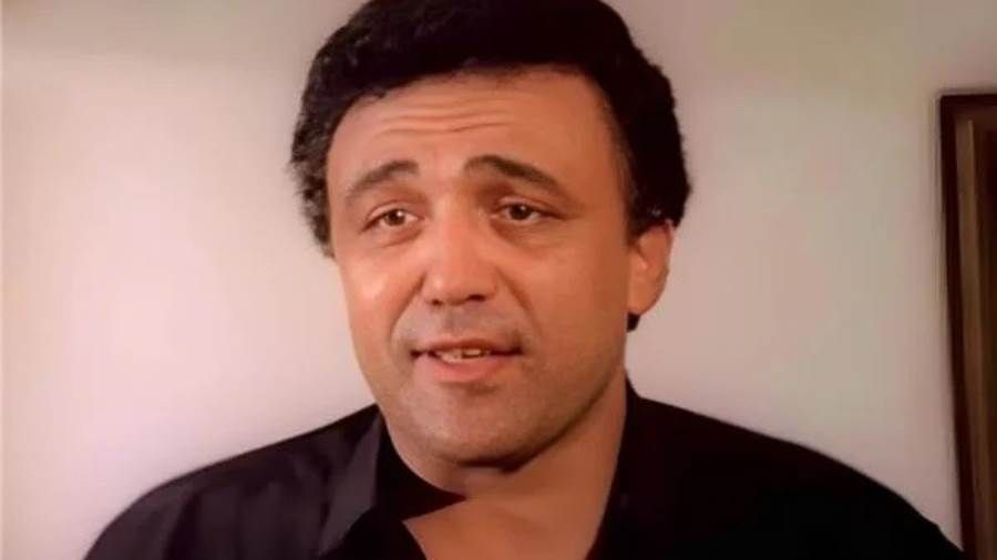 وفاة الفنان عماد محرم بعد صراع مع المرض توفي صباح اليوم الأربعاء الفنان عماد محرم عن عمر يناهز 74 عاما بعد صراع طويل مع المرض.ولفظ الفنان المصري أن إقرأ المزيد