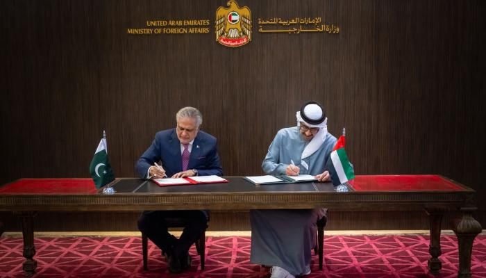 عاجل: الإمارات وباكستان.. مذكرة تفاهم للإعفاء المتبادل من تأشيرة الدخول