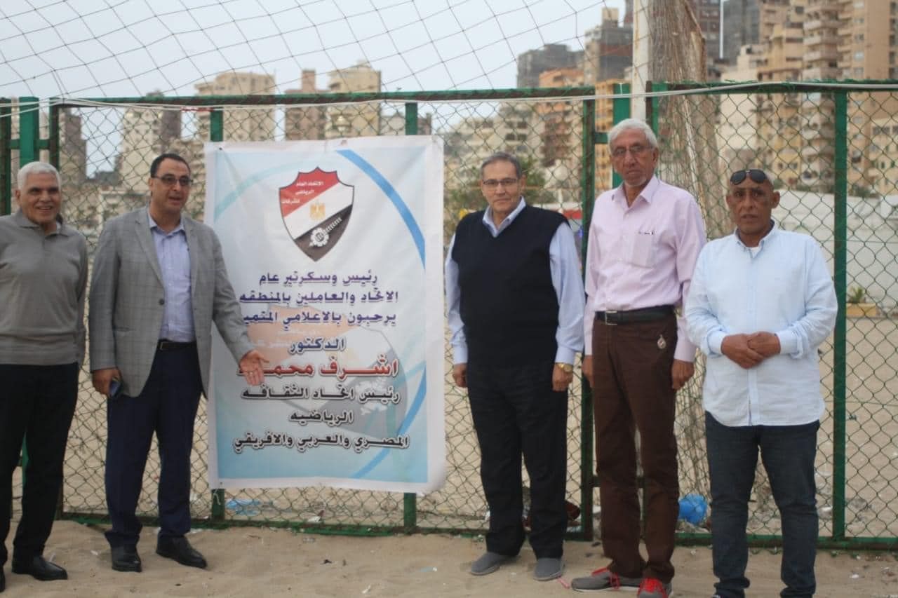 عاجل: “صوت تخطى الملعب”.. أشرف محمود مُعلق أسر أذن “مبارك” وسحر شاعر العربية