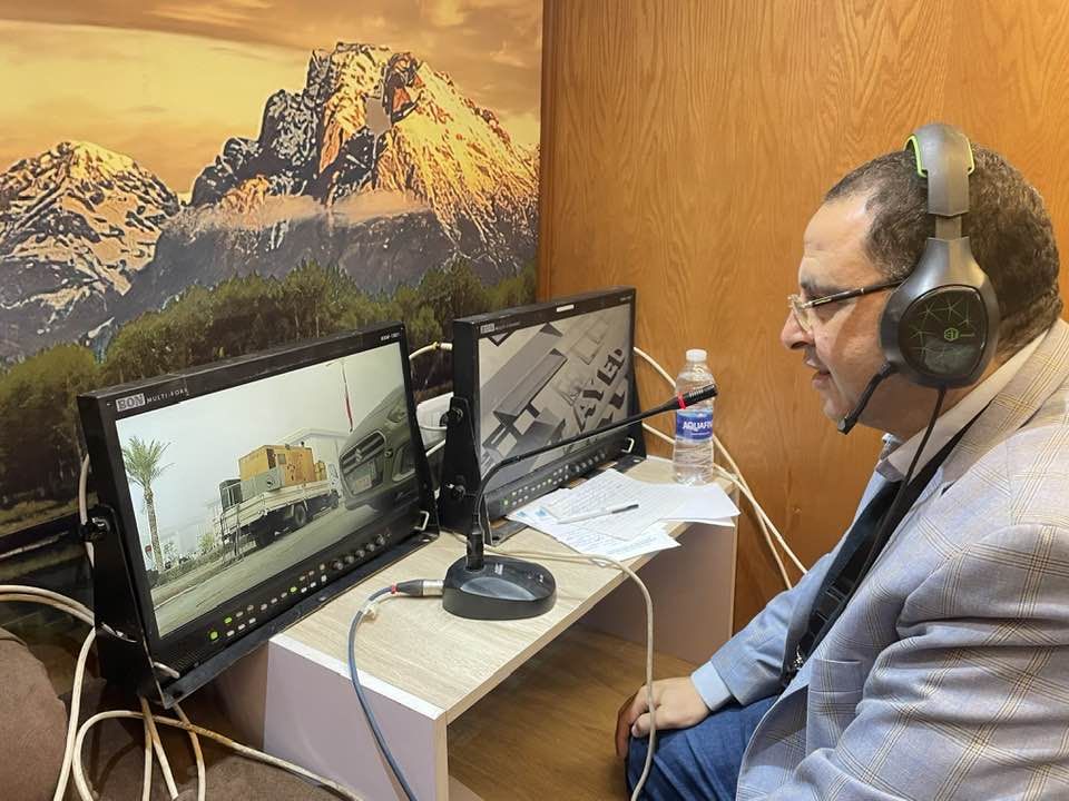 عاجل: “صوت تخطى الملعب”.. أشرف محمود مُعلق أسر أذن “مبارك” وسحر شاعر العربية