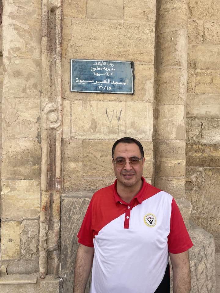 عاجل: “صوت تخطى الملعب”.. أشرف محمود مُعلق أسر أذن “مبارك” وسحر شاعر العربية