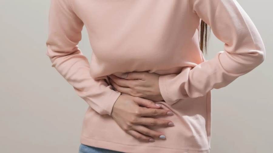 3 أسباب غير متوقعة للإمساك الصباحي الشديد