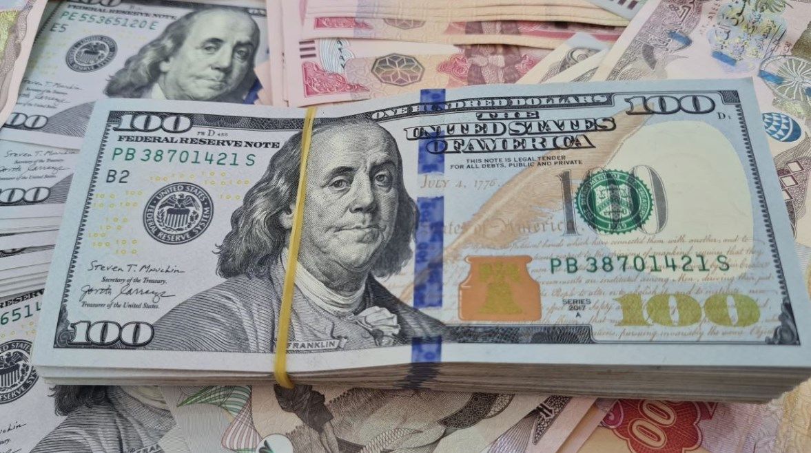 عاجل: أفضل شهادات الدولار الثلاثية بعائد ربع سنوي قبل اجتماع المركزي