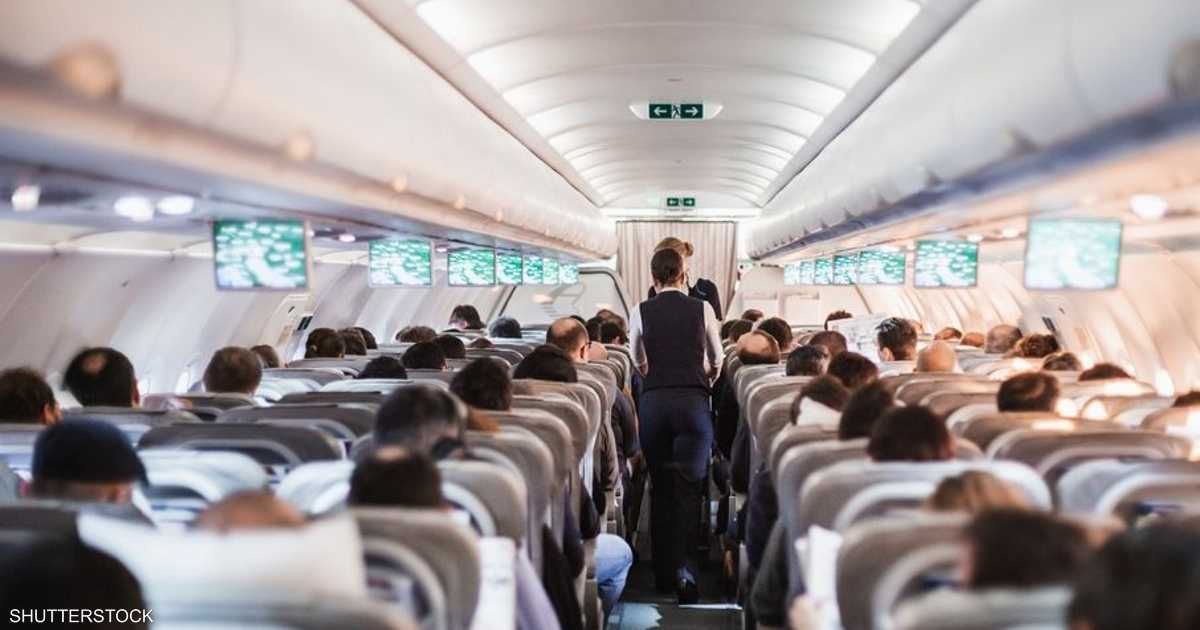 العالم اليوم - خبراء يحذرون المسافرين جوا: الطائرات تعجّ بالجراثيم