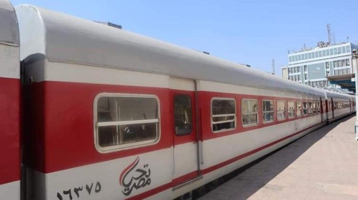 عاجل: وفاة سائق قطار داخل كابينة القيادة بالبحيرة