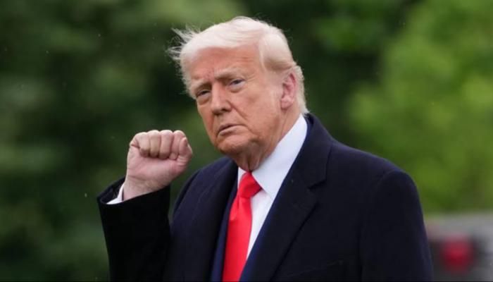 عاجل: من المفاوضات إلى الخطابات.. ترامب يراسل دول العالم بقرارات الرسوم الجمركية