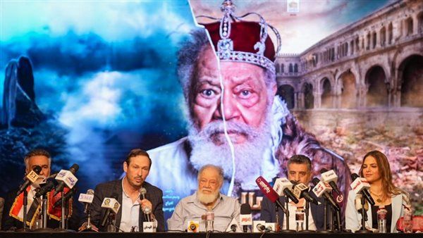 عاجل: بعد تصدرها للترند.. قصة مسرحية الملك لير للنجم يحيى الفخراني