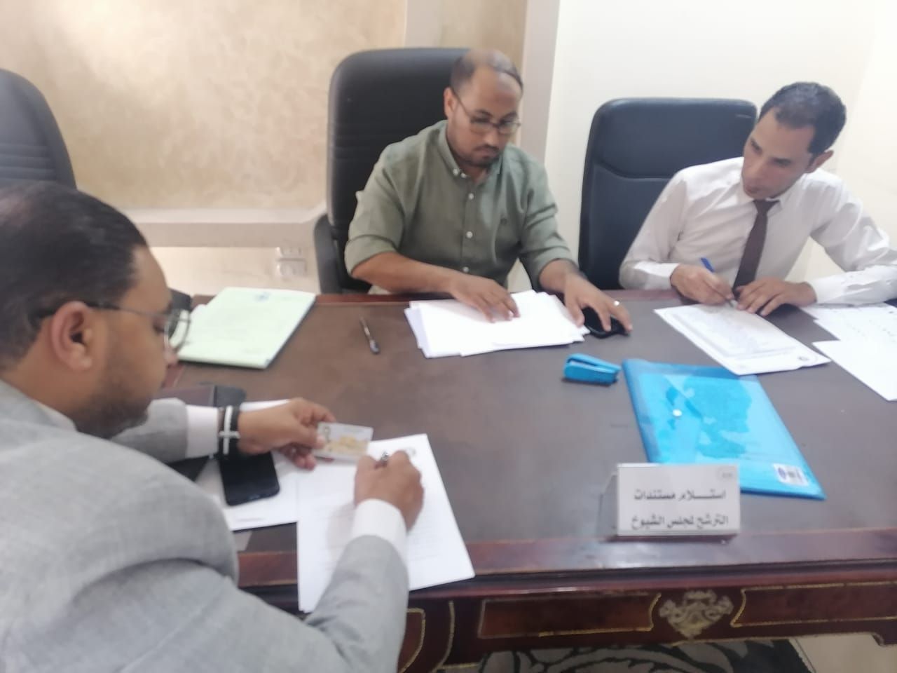 عاجل: بدء تلقي طلبات الترشح لانتخابات “الشيوخ” في البحر الأحمر (صور)