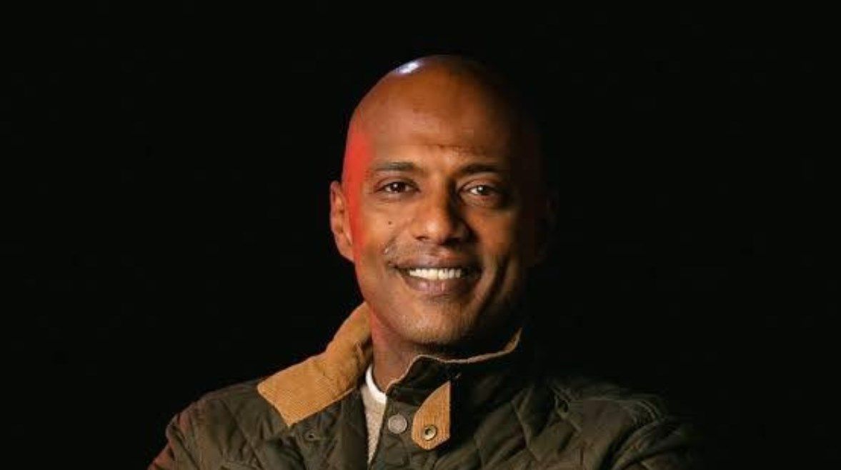 عاجل: “المفروض تبقى ميت”.. أمير صلاح الدين يكشف تفاصيل إصابته بمرض نادر